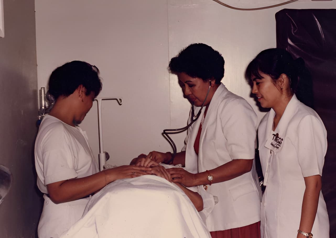 NOVADECI Health Care Program medical staff attending to a patient